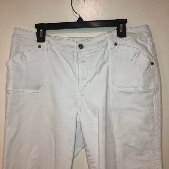 Chico’s Platform White Capris Size 16 - Picture 2 of 11